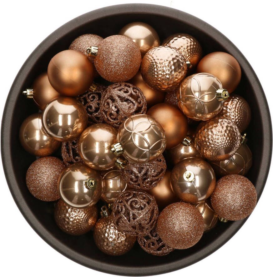 Bellatio Decorations 37x stuks kunststof kerstballen camel bruin 6 cm glans mat glitter mix Kerstbal